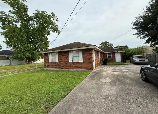 Property at 204 5th St, Chalmette, LA, 70043, 2 beds, 1 bath, [object Object]