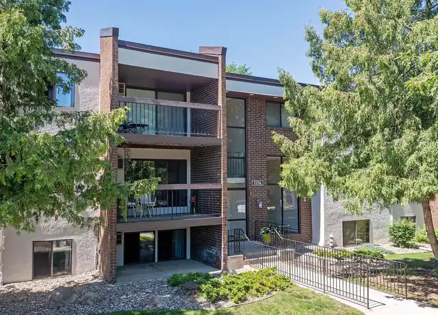 Property at Barbary Knoll Apartments - 1596 Millpond Ct, Chaska, MN, 55318, 2 beds, 1 bath, [object Object]