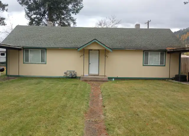 Property at 301 4th St Unit 4TH STREET301, Pinehurst, ID, 83850, 1 bed, 1 bath, [object Object]