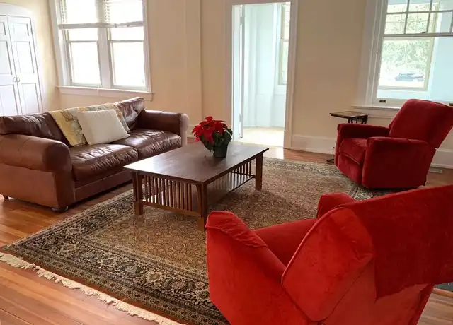 Property at 902 Greenway Ct Unit 1, Norfolk, VA, 23507, 3 beds, 2 baths, [object Object]