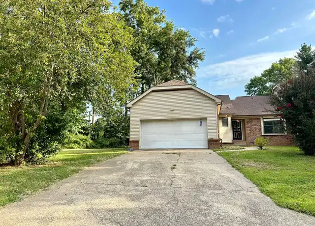 Property at 167 Condor Ct Unit 167 Condor, Clarksville, TN, 37042, 2 beds, 2 baths, [object Object]