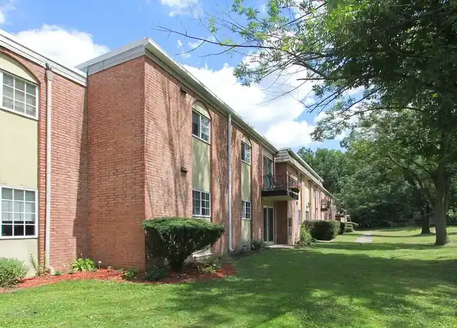 Property at Brendan Court - 3951 Brendan Ln, North Olmsted, OH, 44070, 2 beds, 1 bath, [object Object]
