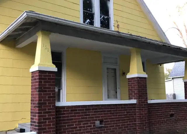 Property at 1524 E Prairie St, Decatur, IL, 62521, 3 beds, 1 bath, [object Object]