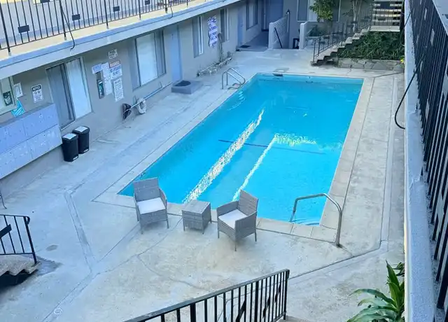 Property at 906 Torrance Blvd, Redondo Beach, CA, 90277, 1 bed, 1 bath, [object Object]