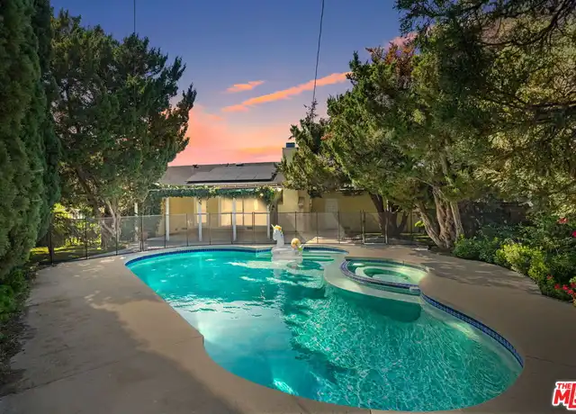 Property at 22116 Blythe St, Canoga Park, CA, 91304, 3 beds, 2 baths, [object Object]