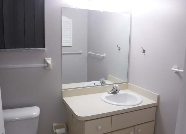 Photo of 3100 Harbor Blvd, Port Charlotte, FL 33952