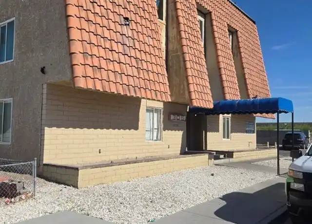 Property at 305 N 10th St #22, Las Vegas, NV, 89101, 1 bed, 1 bath, [object Object]