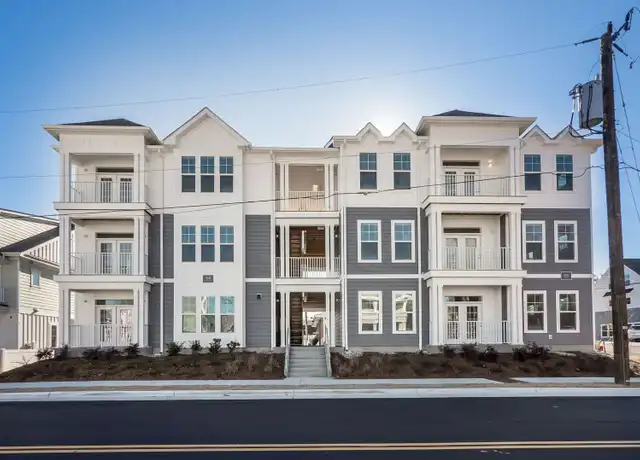 Property at 3311 Arctic Ave #201, Virginia Beach, VA, 23451, 2 beds, 2 baths, [object Object]