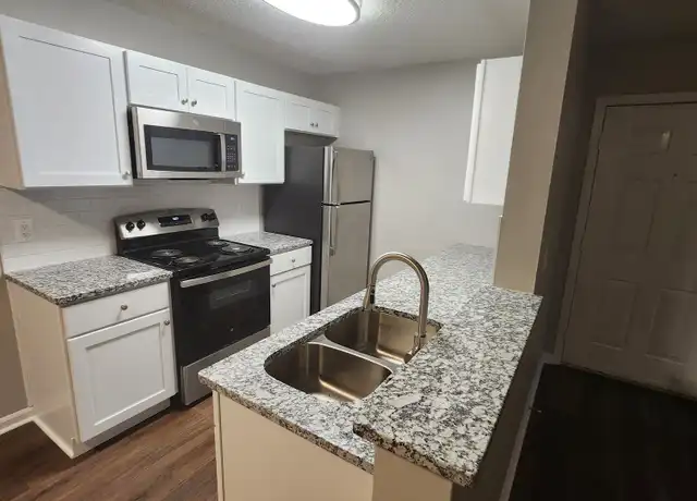 Property at 1520 Heritage Ln Unit F2, Florence, SC, 29505, 2 beds, 2 baths, [object Object]