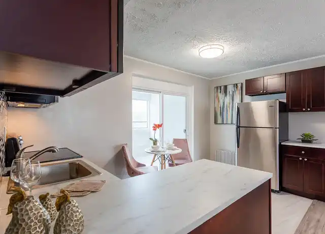 Property at The Lawrence Apartments - 12 Crescent Rd, Greenbelt, MD, 20770, 1 bed, 1 bath, [object Object]