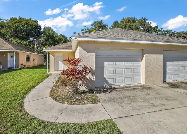 Property at 537 Paulling Dr Unit 1, Leesburg, FL, 34748, 2 beds, 2 baths, [object Object]