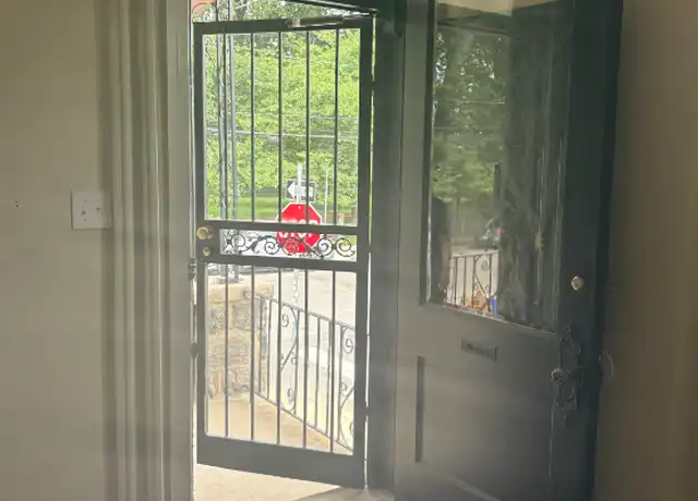 Property at 429 S 51st St Fl Front, Philadelphia, PA, 19143, 0 beds, 1 bath, [object Object]