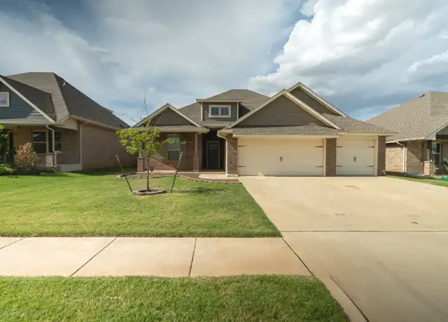 Property at 1021 NE 34th Ter, Moore, OK, 73160, 4 beds, 2 baths, [object Object]