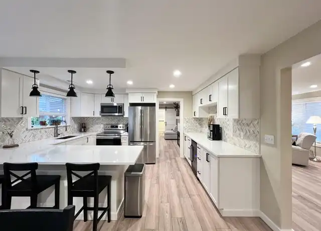 Property at 310 S 15th St, Mount Vernon, WA, 98274, 3 beds, 2 baths, [object Object]