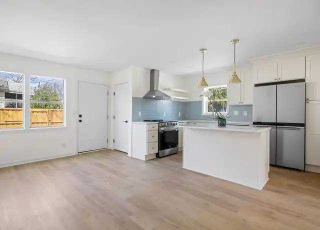 Property at 30 Isabella St Unit 32, Charleston, SC, 29403, 4 beds, 2.5 baths, [object Object]