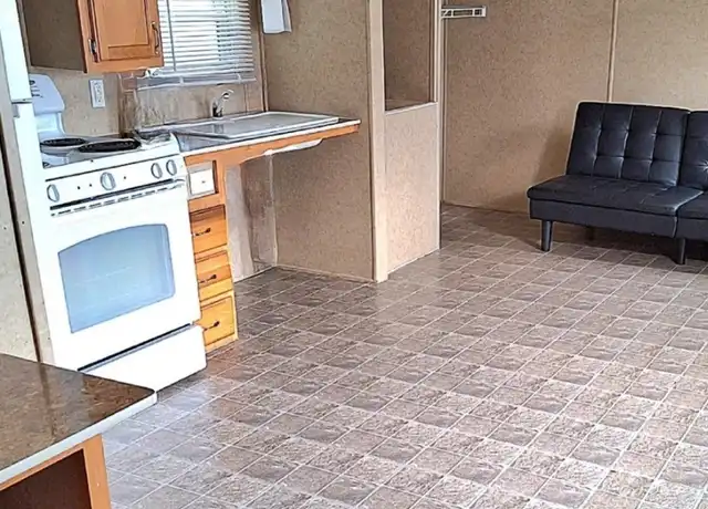 Property at 721 7th St, San Leon, TX, 77539, 1 bed, 1 bath, [object Object]