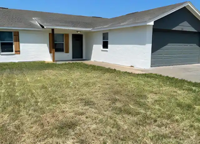Property at 302 Sheila Dr, Granbury, TX, 76049, 3 beds, 2 baths, [object Object]