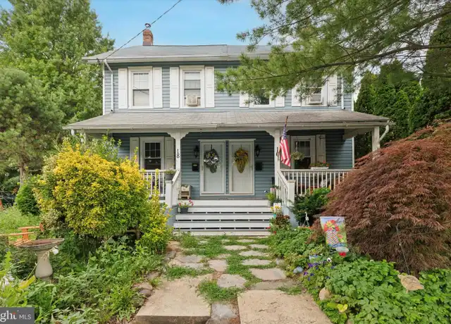 Property at 16 Spring St, Paoli, PA, 19301, 3 beds, 1 bath, [object Object]