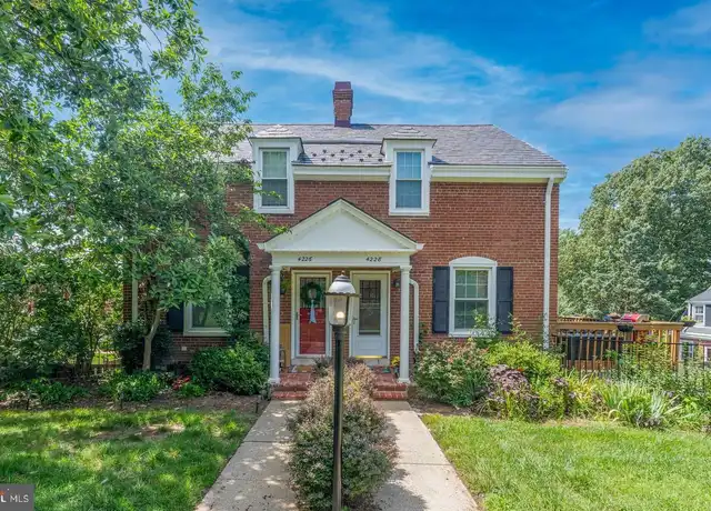 Property at 4226 32nd St S, Arlington, VA, 22206, 2 beds, 1 bath, [object Object]