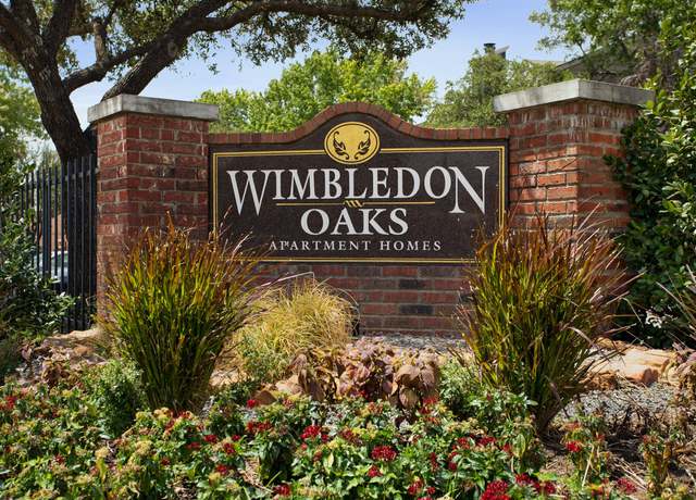 Photo of 1802 Wimbledon Oaks Ln, Arlington, TX 76017