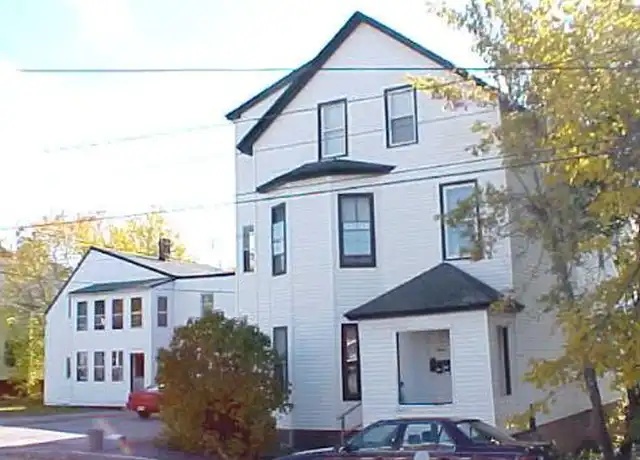 Property at 15 Elm St Unit 8, Lewiston, ME, 04240, 1 bed, 1 bath, [object Object]