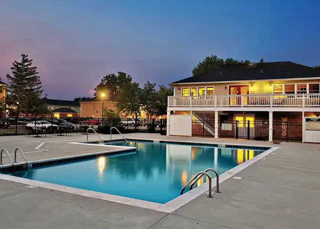 Property at Willow Bend Apartments - 2850 Southampton Dr, Rolling Meadows, IL, 60008, 1-3 bed, 1-2 bath, [object Object]