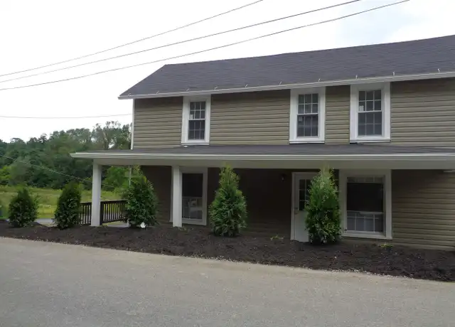 Property at 90 Southview Rd, Mc Donald, PA, 15057, 3 beds, 1.5 baths, [object Object]