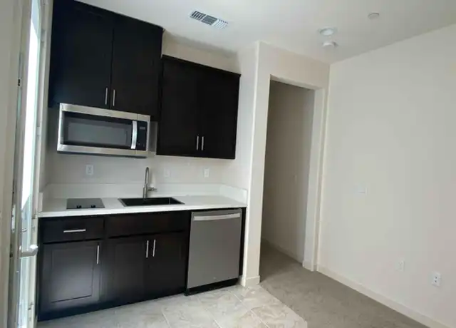 Property at 3130 Paxton St, Lathrop, CA, 95330, 1 bed, 1 bath, [object Object]