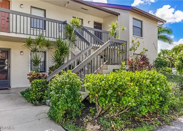 Property at 9305 Lake Park Dr #204, Fort Myers, FL, 33919, 2 beds, 2 baths, [object Object]