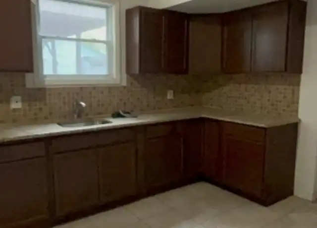 Property at 418 Van Houten St, Paterson, NJ, 07501, 2 beds, 1 bath, [object Object]