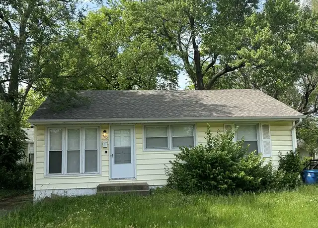 Property at 449 Midlothian Rd, Saint Louis, MO, 63137, 3 beds, 1 bath, [object Object]