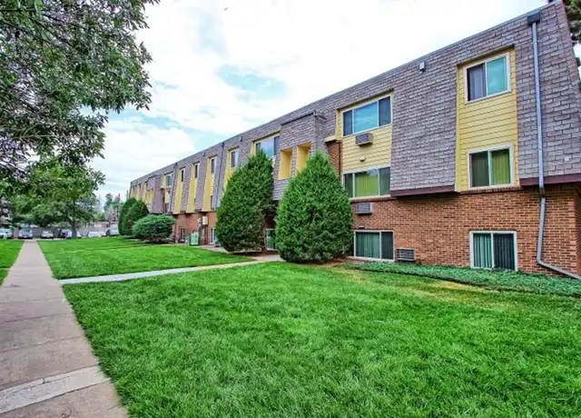 Property at Laredo House Apartments - beautiful and quiet location - 16300 E 17th Pl, Aurora, CO, 80011, 1-4 bed, 1-1.5 bath, [object Object]