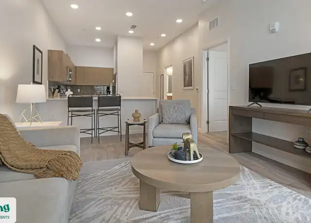 Property at 5256 International Dr, Orlando, FL, 32819, 1 bed, 1 bath, [object Object]