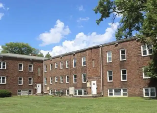 Property at 2024 Lincoln Ave Unit A1, Evansville, IN, 47714, 2 beds, 2 baths, [object Object]