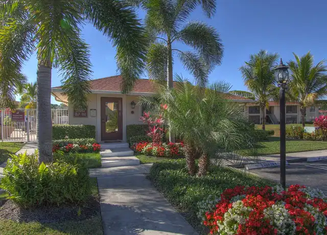 Property at 10X Harbour Pines - 1810 SE Pinewood Trl, Port Saint Lucie, FL, 34952, 1 bed, 1 bath, [object Object]
