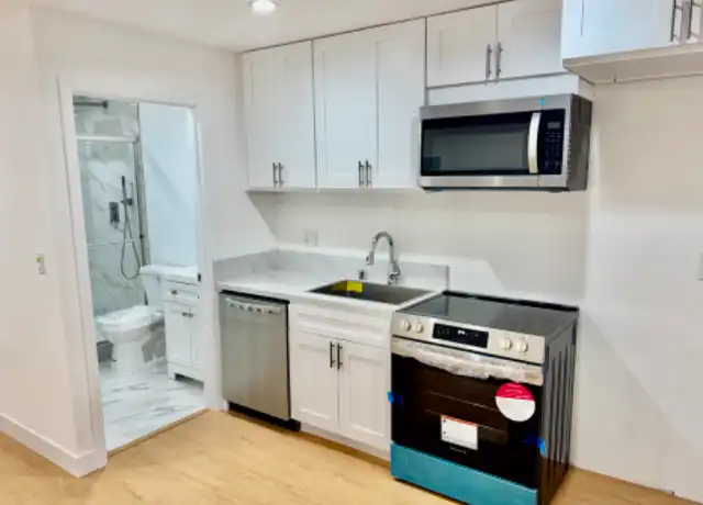 Property at 5735 Woodman Ave Unit 100, Van Nuys, CA, 91401, 0 beds, 1 bath, [object Object]