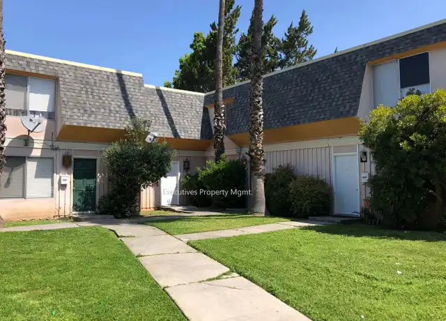 Property at 247 E Brookdale Dr, Merced, CA, 95340, 2 beds, 1.5 baths, [object Object]