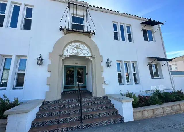 Property at 558 E Thompson Blvd Unit 6, Ventura, CA, 93001, 1 bed, 1 bath, [object Object]
