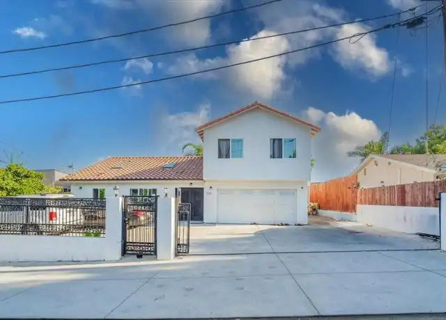 Property at 330 Plaza De Benito Juarez Unit 2, Vista, CA, 92083, 2 beds, 1 bath, [object Object]