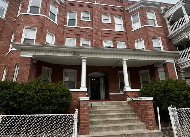 Property at 702 E 50th Pl Unit 704-Unit 102, Chicago, IL, 60615, 3 beds, 1 bath, [object Object]