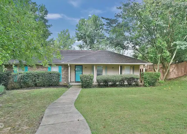 Property at 4660 Woodmere Ln, Columbus, GA, 31907, 4 beds, 2 baths, [object Object]