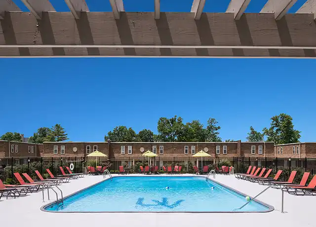Property at University Village - 800 E Grand Ave, Carbondale, IL, 62901, 2 beds, 2 baths, [object Object]