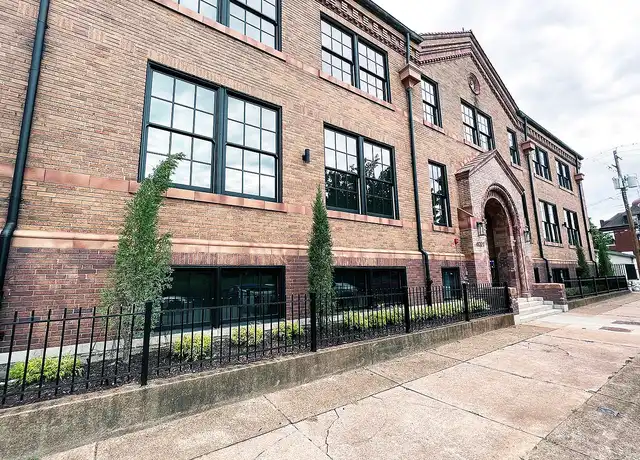 Property at 4021 Iowa Ave, Saint Louis, MO, 63118, 1 bed, 1 bath, [object Object]