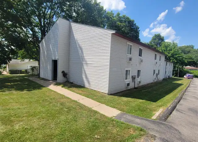 Property at 74 1st St SE Unit 8, Barberton, OH, 44203, 1 bed, 1 bath, [object Object]
