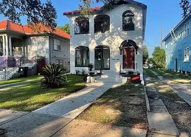 Property at 3208 Louisiana Avenue Pkwy, New Orleans, LA, 70125, 3 beds, 2 baths, [object Object]