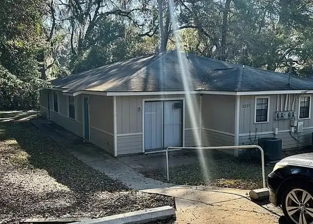 Property at 3207 Jim Lee Rd Unit C, Tallahassee, FL, 32301, 1 bed, 1 bath, [object Object]