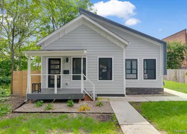Property at 2221 Wabash St, Detroit, MI, 48216, 2 beds, 2 baths, [object Object]