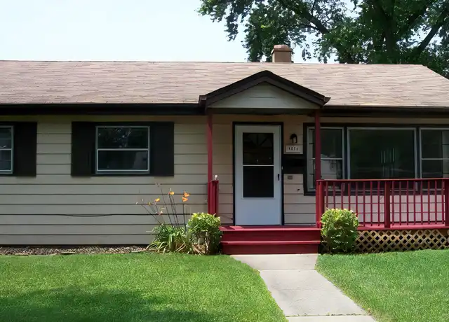 Property at 9024 S 51st Ave, Oak Lawn, IL, 60453, 3 beds, 1 bath, [object Object]