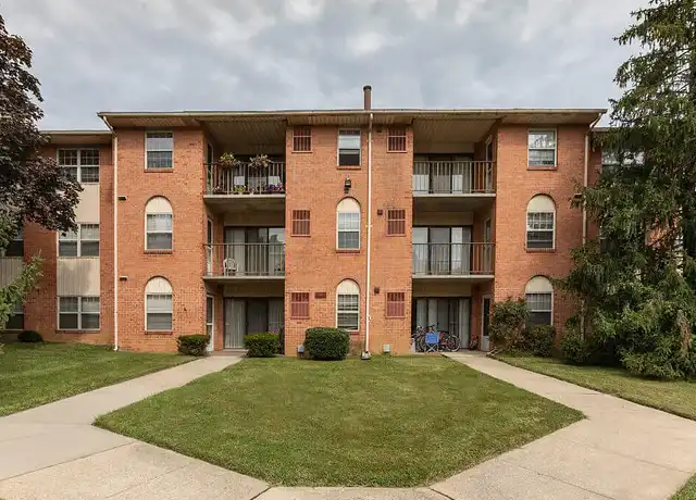 Property at Cromwell Valley Apartments - 15 Treeway Ct, Towson, MD, 21286, 1 bed, 1 bath, [object Object]