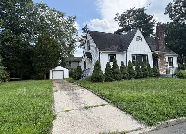 Property at 117 Green Ln, Ewing, NJ, 08638, 5 beds, 2.5 baths, [object Object]